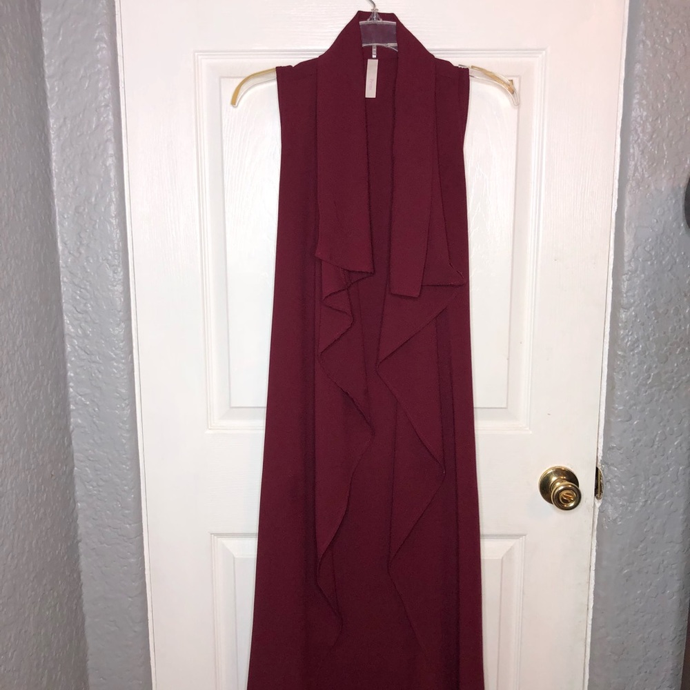 Burgundy short sleeve cardigan